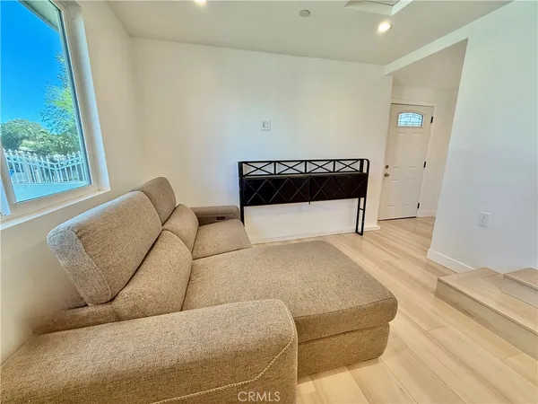 $1,750,000 | 7445 Oakdale Avenue, Winnetka, CA 91306