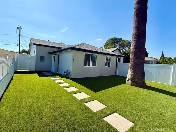 $1,750,000 | 7445 Oakdale Avenue, Winnetka, CA 91306