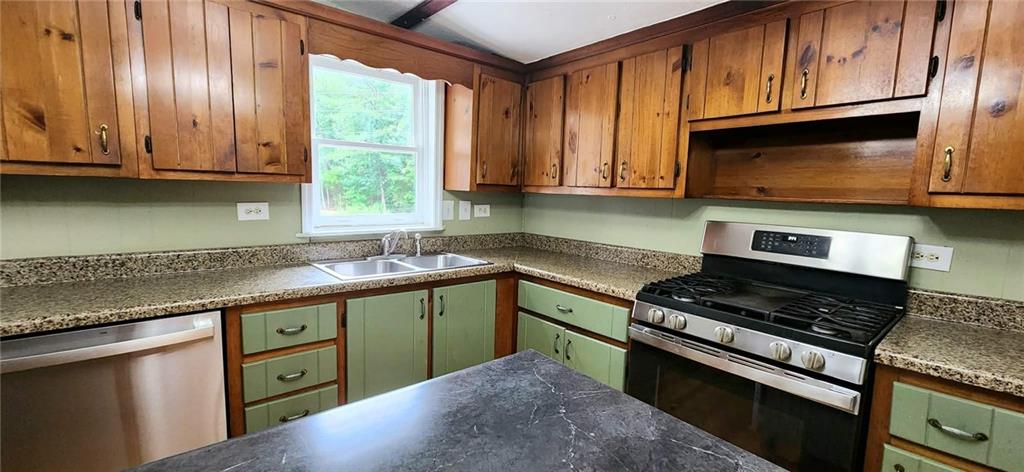 663 Mile Branch Road Canton, GA 30114 - Photo 8 of 43