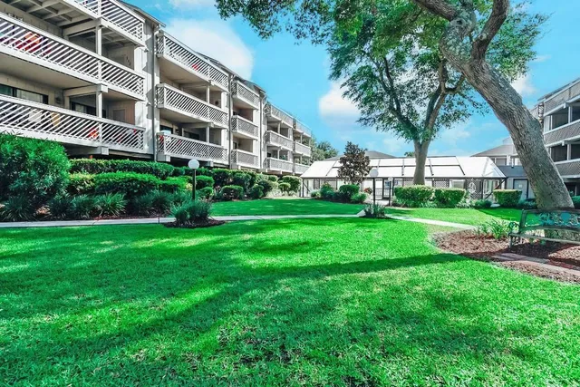 $279,000 | 206 Maison Drive, Unit Q205, Myrtle Beach, SC 29572