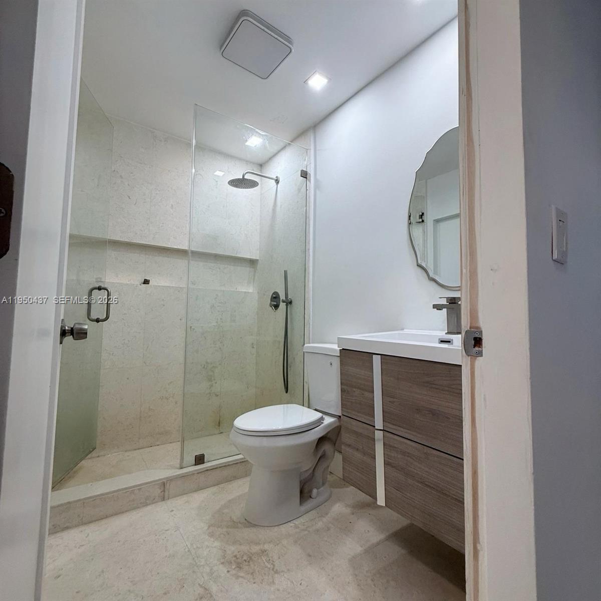 9130 Northwest 193rd Street Hialeah, FL 33018 - Photo 11 of 16