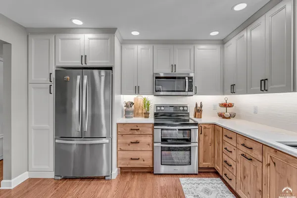 $415,000 | 2404 Stowe Drive, Lawrence, KS 66049