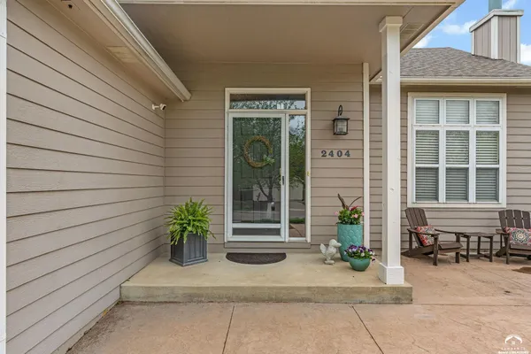 $415,000 | 2404 Stowe Drive, Lawrence, KS 66049