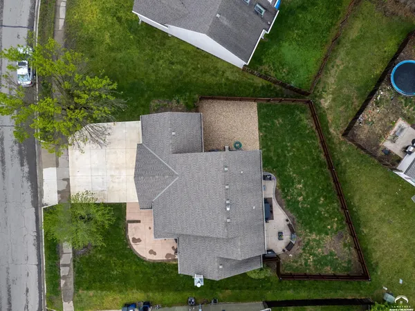 $415,000 | 2404 Stowe Drive, Lawrence, KS 66049