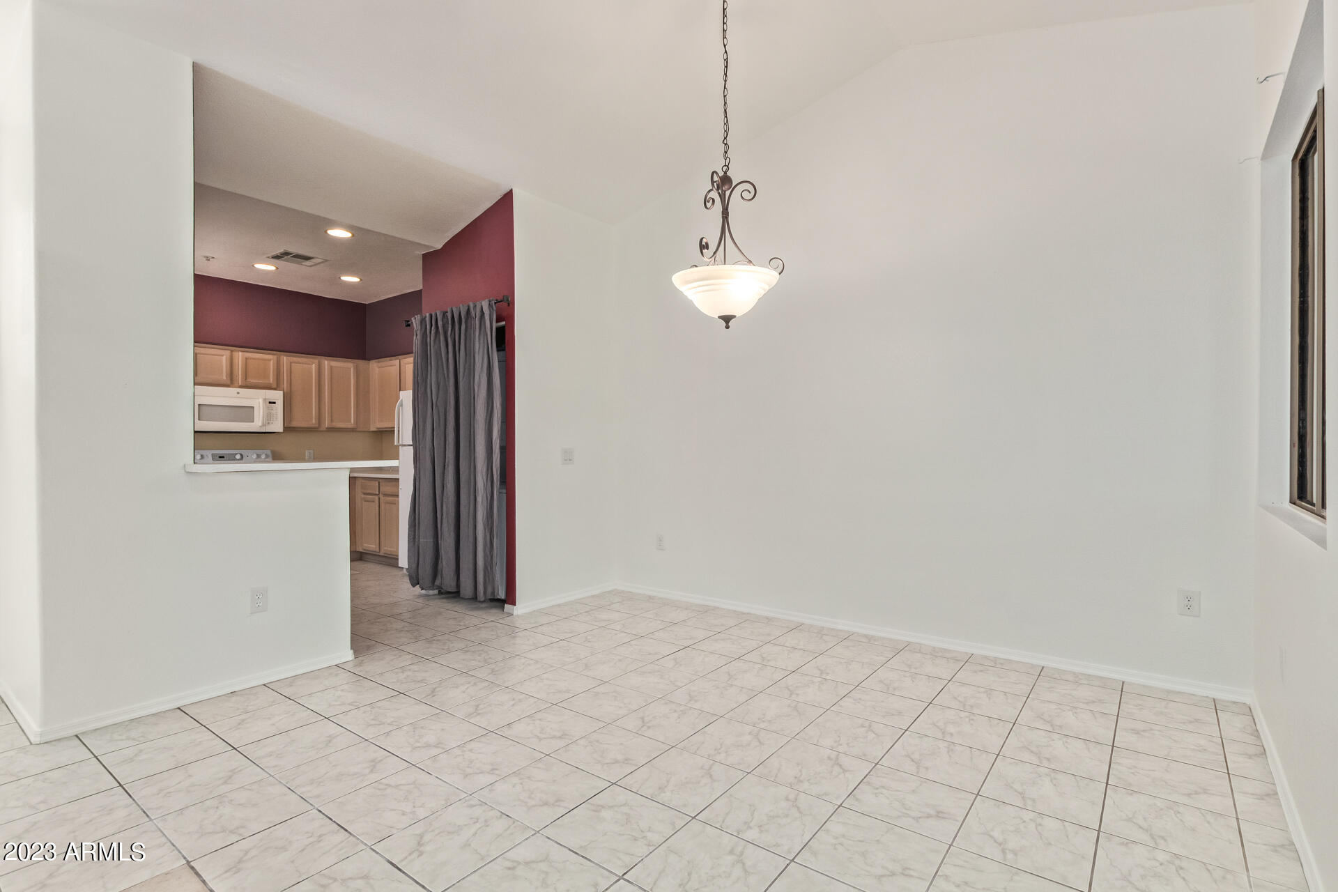 1445 East Broadway Road, Unit 218 Tempe, AZ 85282 - Photo 11 of 28 04 - Broadway