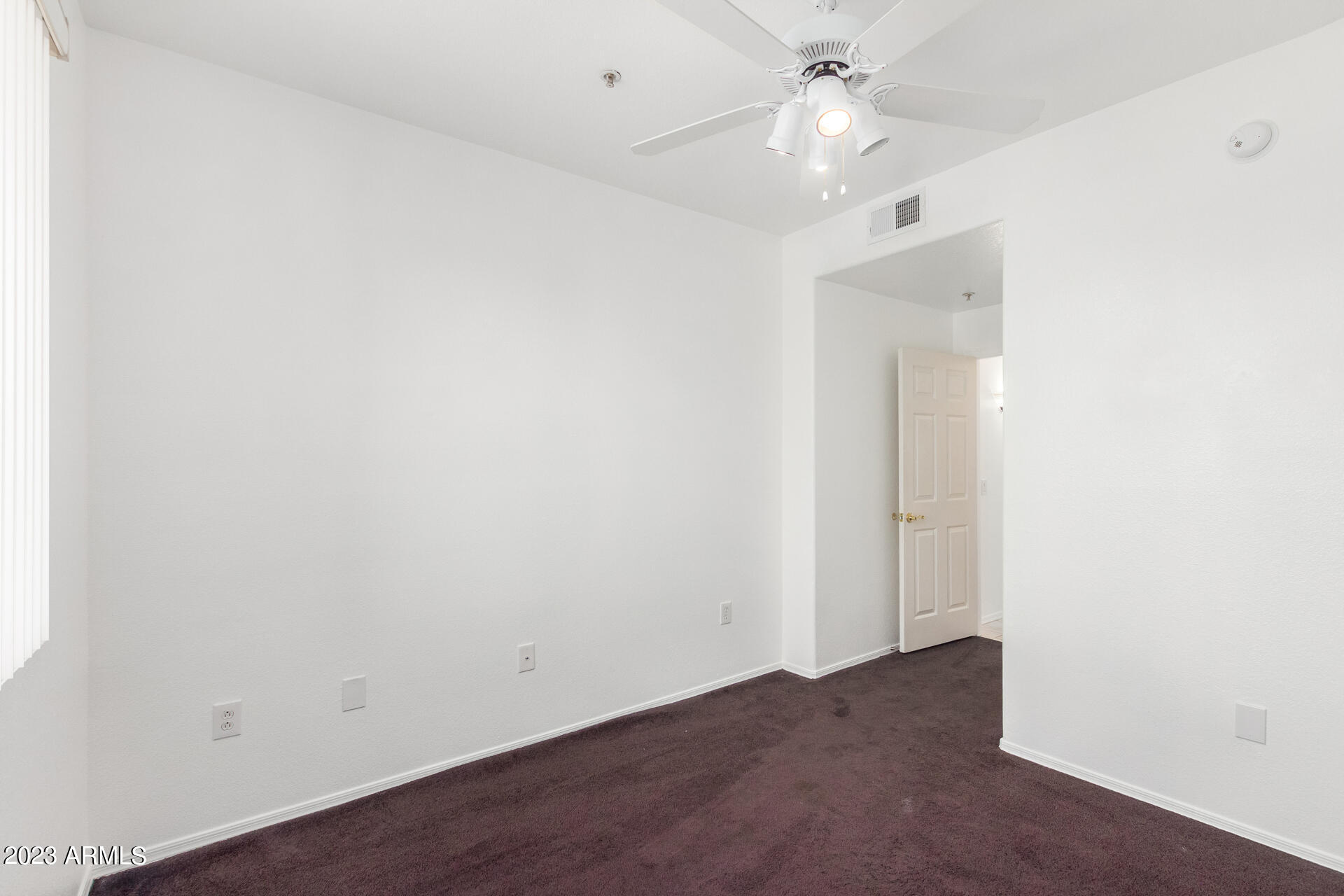 1445 East Broadway Road, Unit 218 Tempe, AZ 85282 - Photo 15 of 28 16 - Broadway