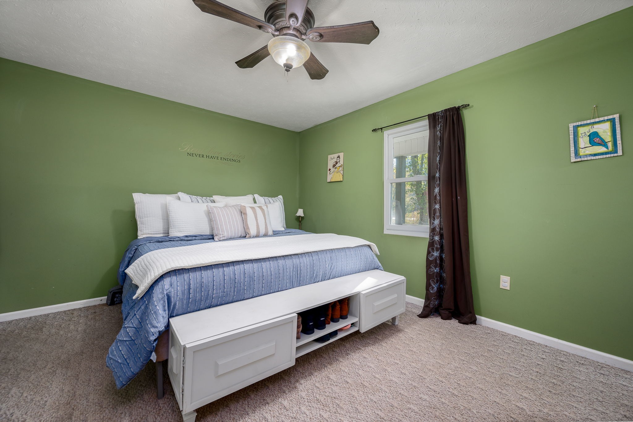 109 Higgins Road Woodbury, TN 37190 - Photo 21 of 49 Another look at the primary bedroom.