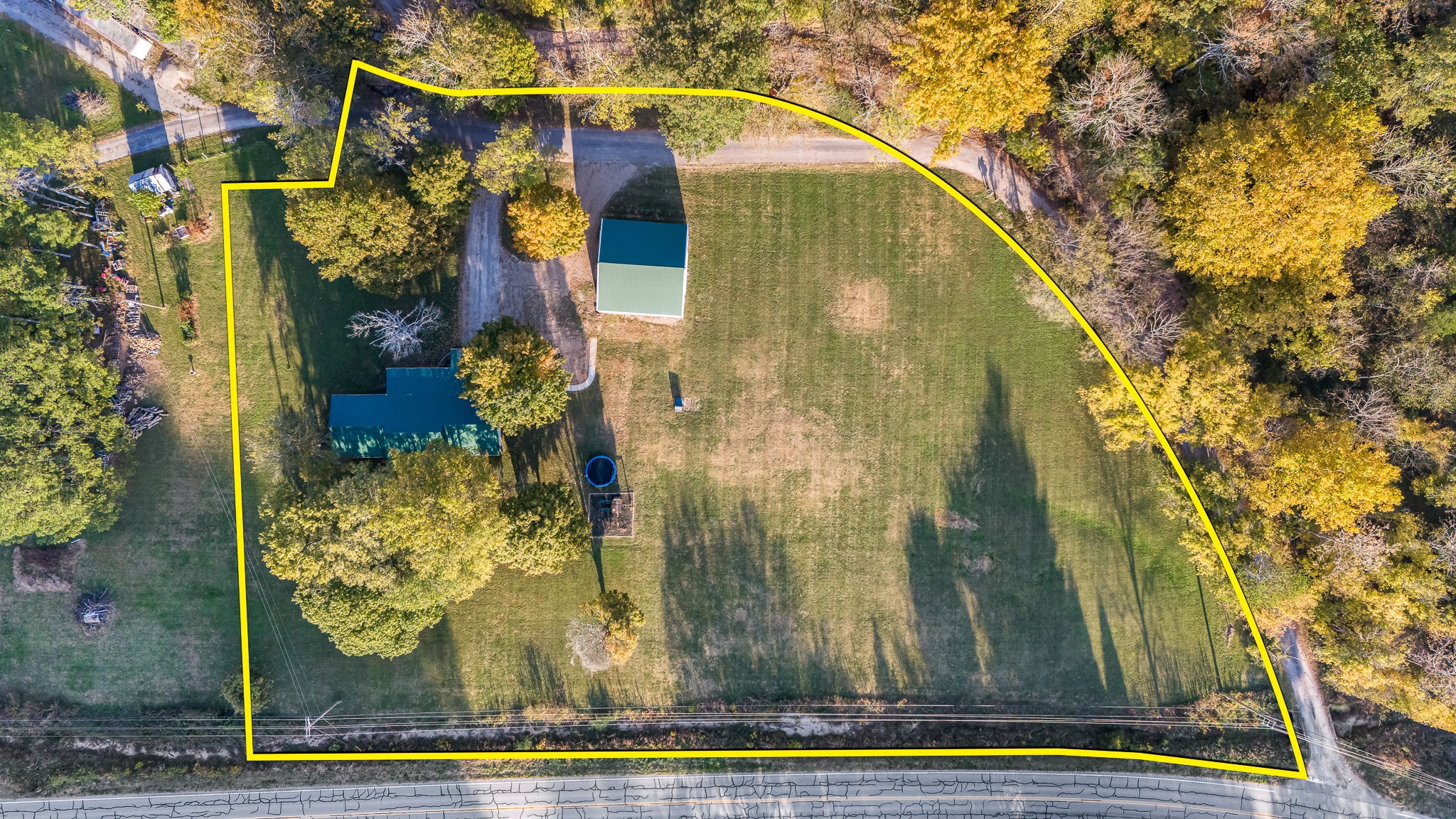 109 Higgins Road Woodbury, TN 37190 - Photo 4 of 49 +/-2.8 acres, corner lot.