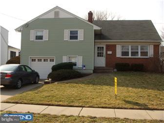 28 Linden Road Burlington, NJ 08016 - Photo 1 of 12 Exterior Front