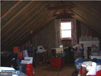 28 Linden Road Burlington, NJ 08016 - Photo 6 of 12 Bonus Room