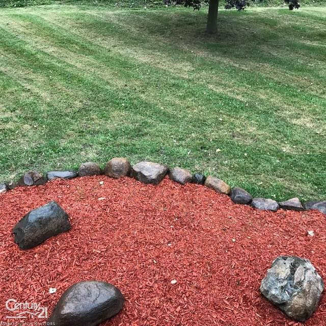1511 Wales Center Road Goodells, MI 48027 - Photo 20 of 42 31393636-22.JPG