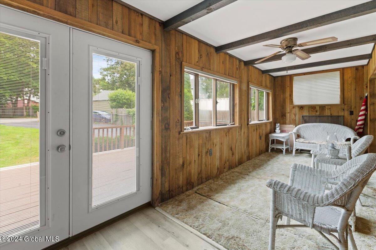 117 Spring Avenue Troy, NY 12180 - Photo 5 of 34 07-MW2_8660