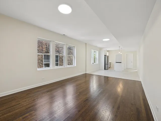 $2,600 | 5547 West Jackson Boulevard, Unit 1, Chicago, IL 60644