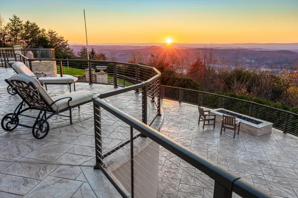 $18,000,000 | 2363 Heavenly View, Ooltewah, TN 37363