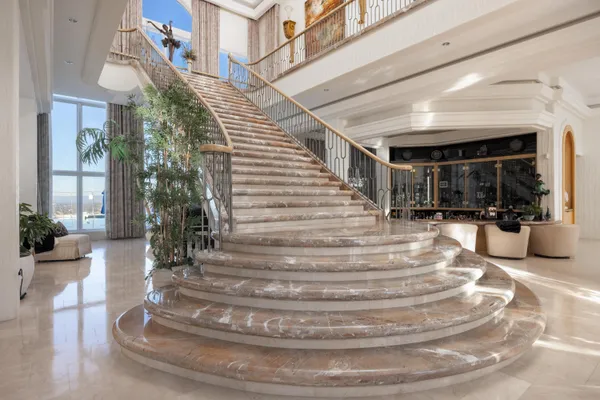 $18,000,000 | 2363 Heavenly View, Ooltewah, TN 37363