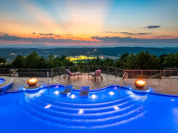 $18,000,000 | 2363 Heavenly View, Ooltewah, TN 37363