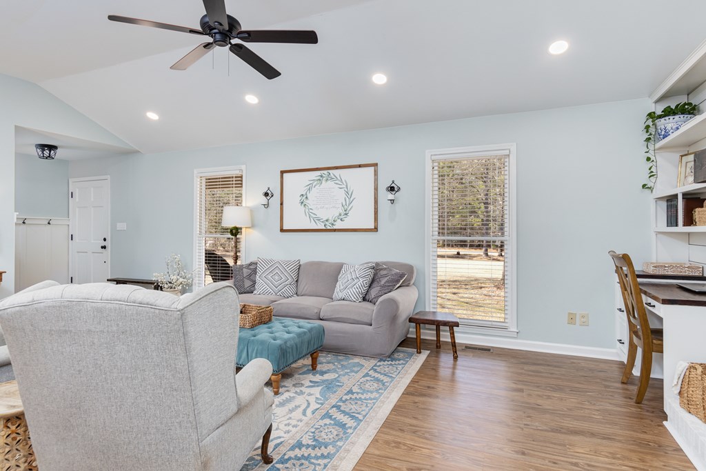 116 Morrow Road Greenwood, SC 29646 - Photo 4 of 44 Gallery Image 4