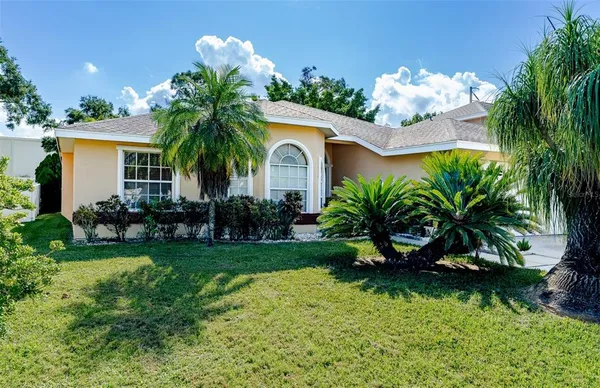 $569,000 | 775 Wildflower Drive, Palm Harbor, FL 34684