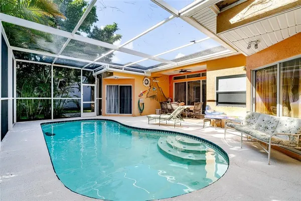 $569,000 | 775 Wildflower Drive, Palm Harbor, FL 34684