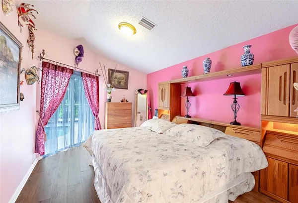 $569,000 | 775 Wildflower Drive, Palm Harbor, FL 34684