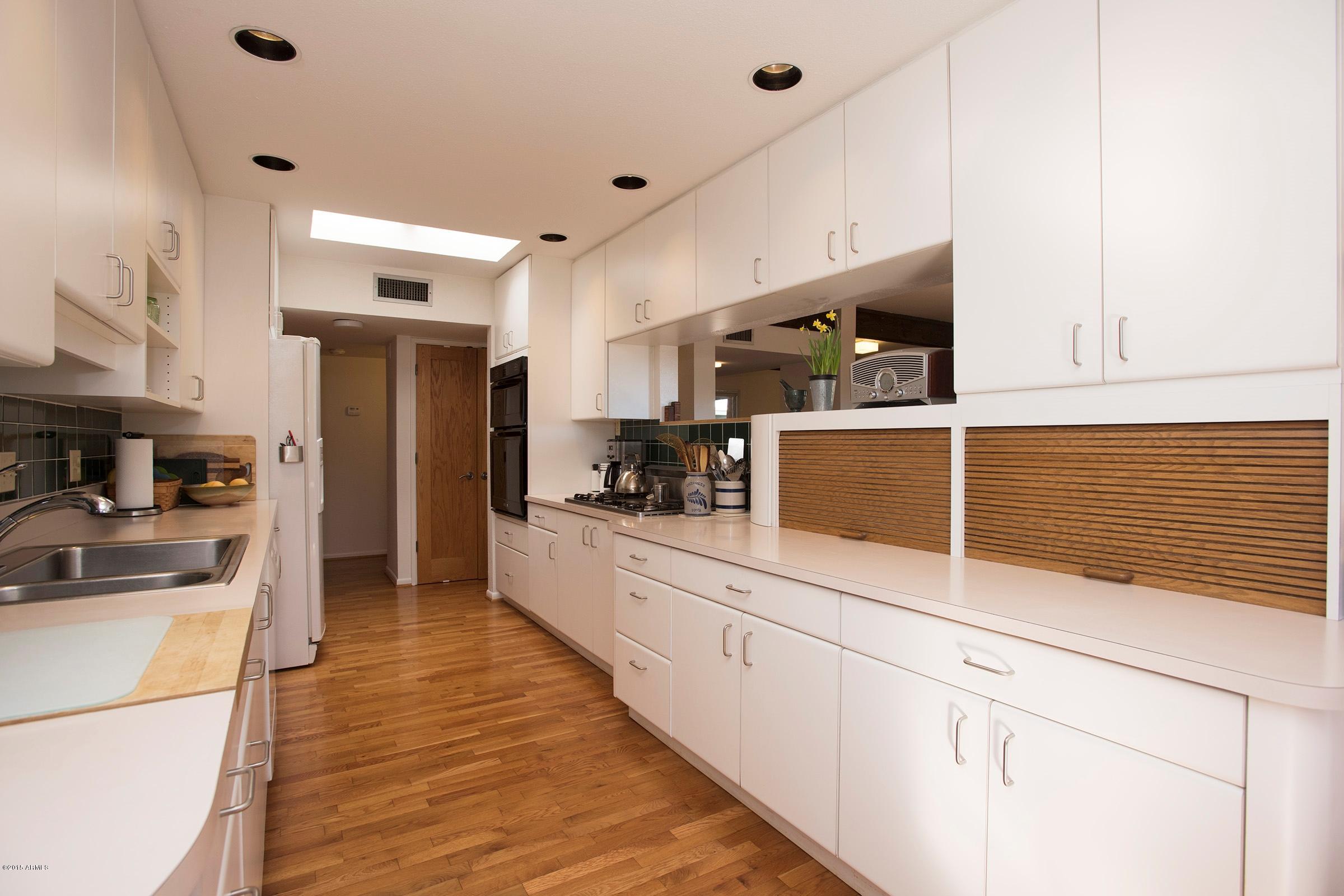 4138 East Mountain View Road Phoenix, AZ 85028 - Photo 20 of 57 Kitchen 2