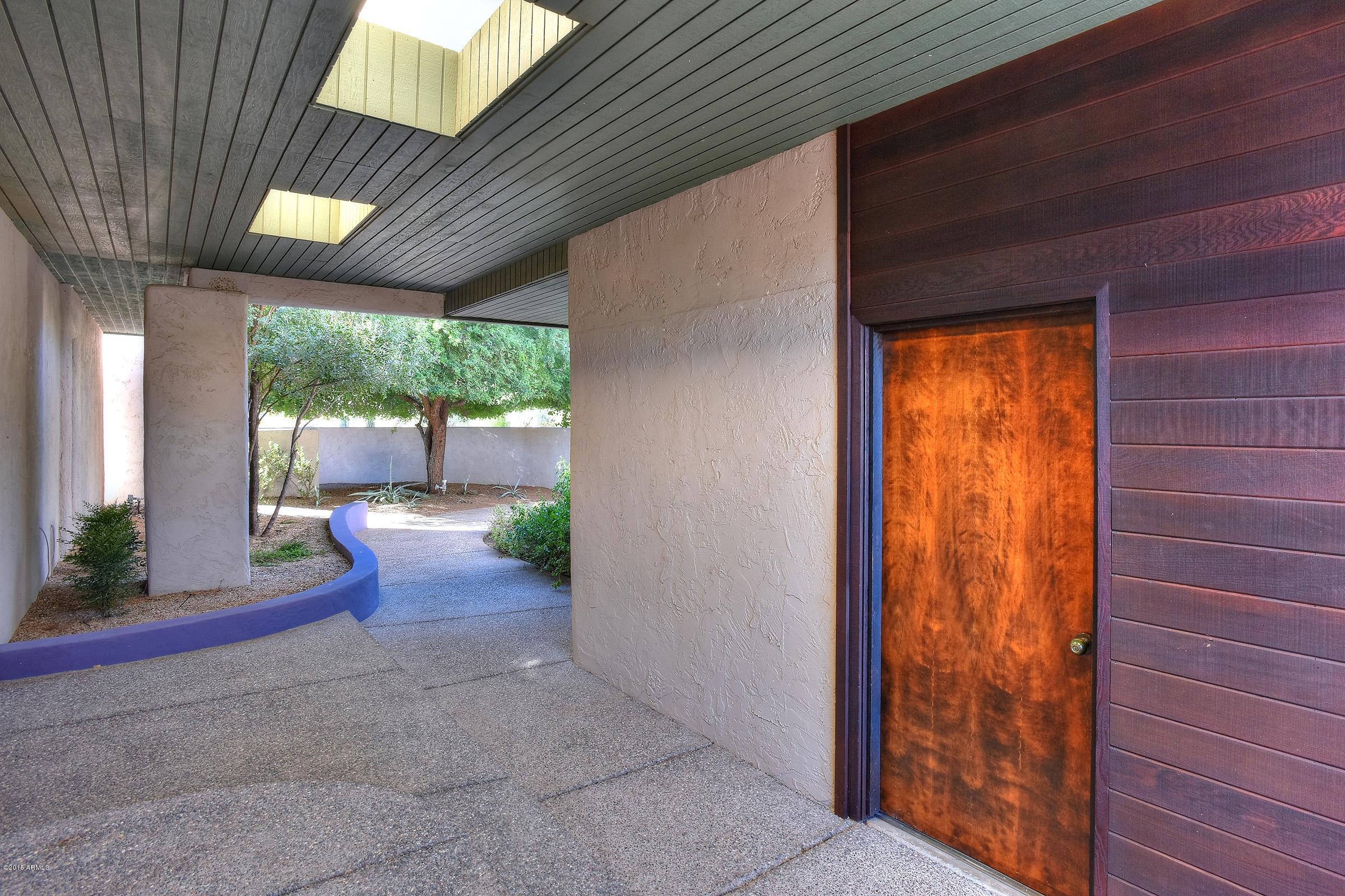 4138 East Mountain View Road Phoenix, AZ 85028 - Photo 3 of 57 Pass Thru