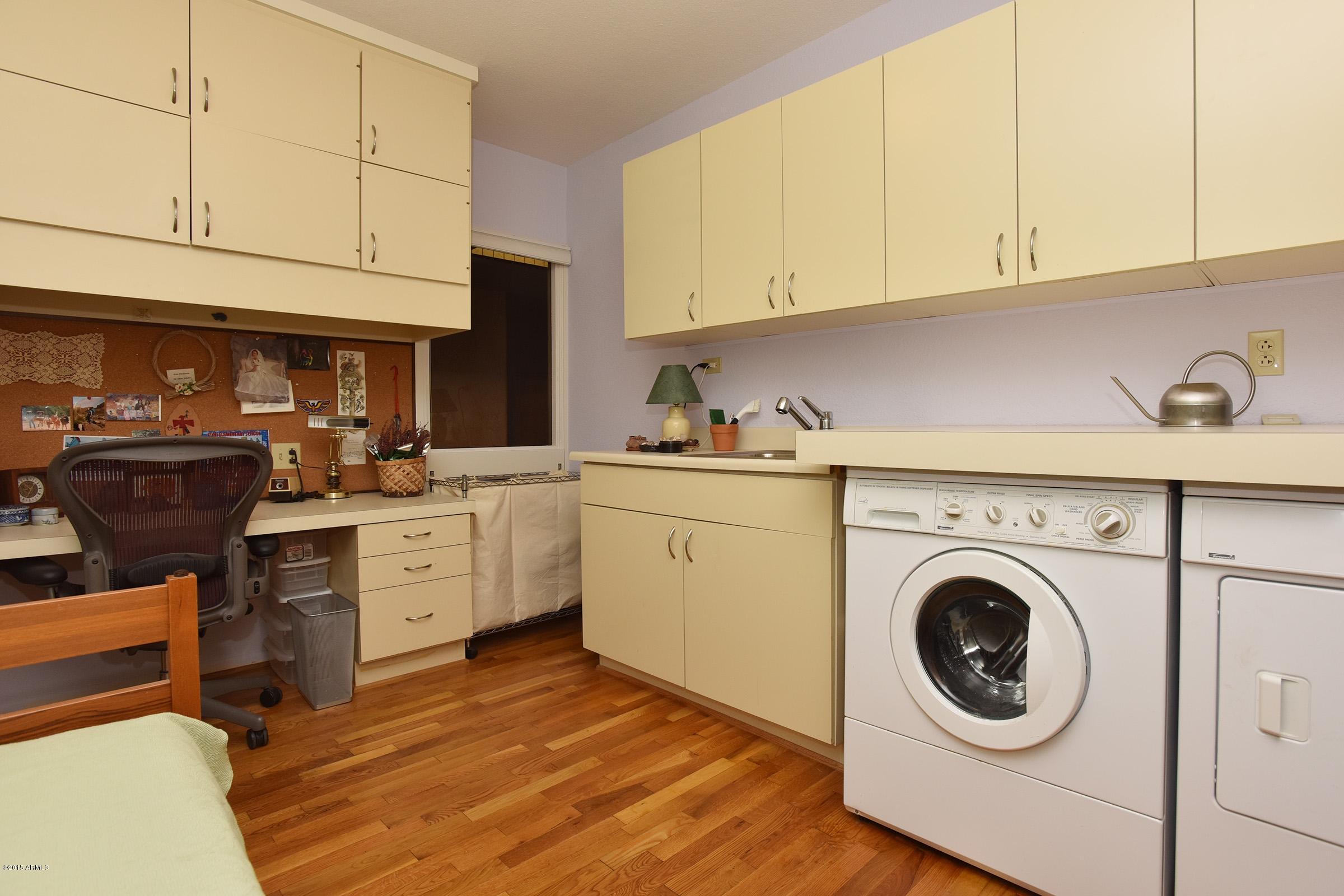 4138 East Mountain View Road Phoenix, AZ 85028 - Photo 44 of 57 Laundry