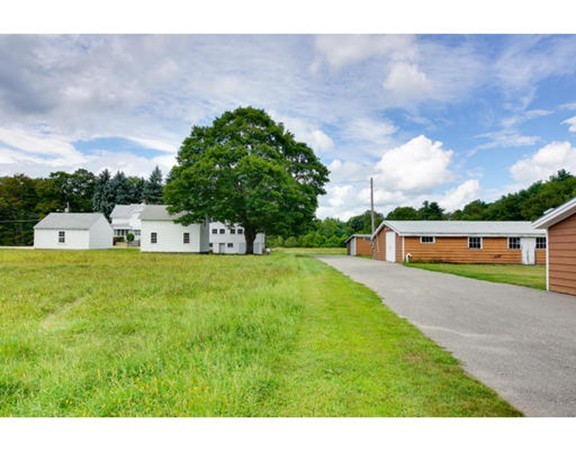156 Gates Pond Road Berlin, MA 01503 - Photo 23 of 26 Gallery Image 23