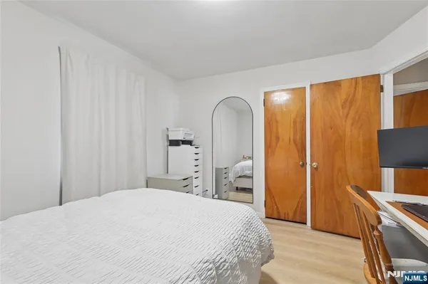 $2,950 | 40 Ames Avenue, Bergenfield, NJ 07621