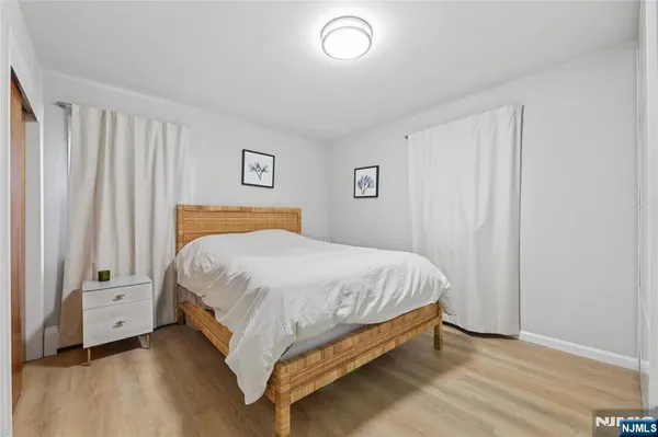 $2,950 | 40 Ames Avenue, Bergenfield, NJ 07621