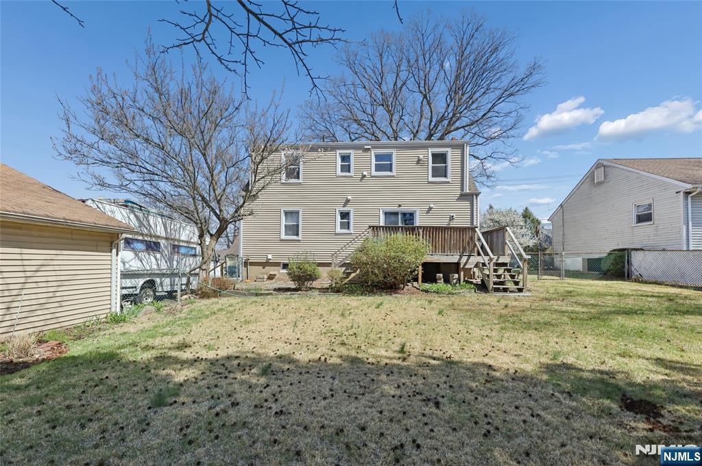 40 Ames Avenue Bergenfield, NJ 07621 - Photo 21 of 24