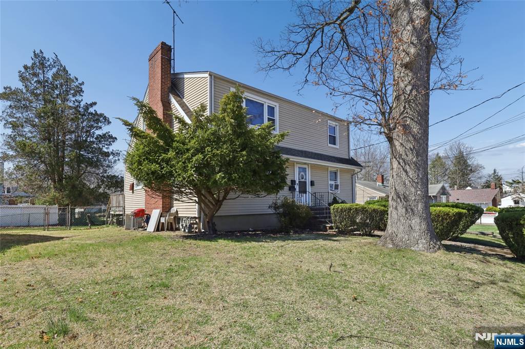 40 Ames Avenue Bergenfield, NJ 07621 - Photo 24 of 24