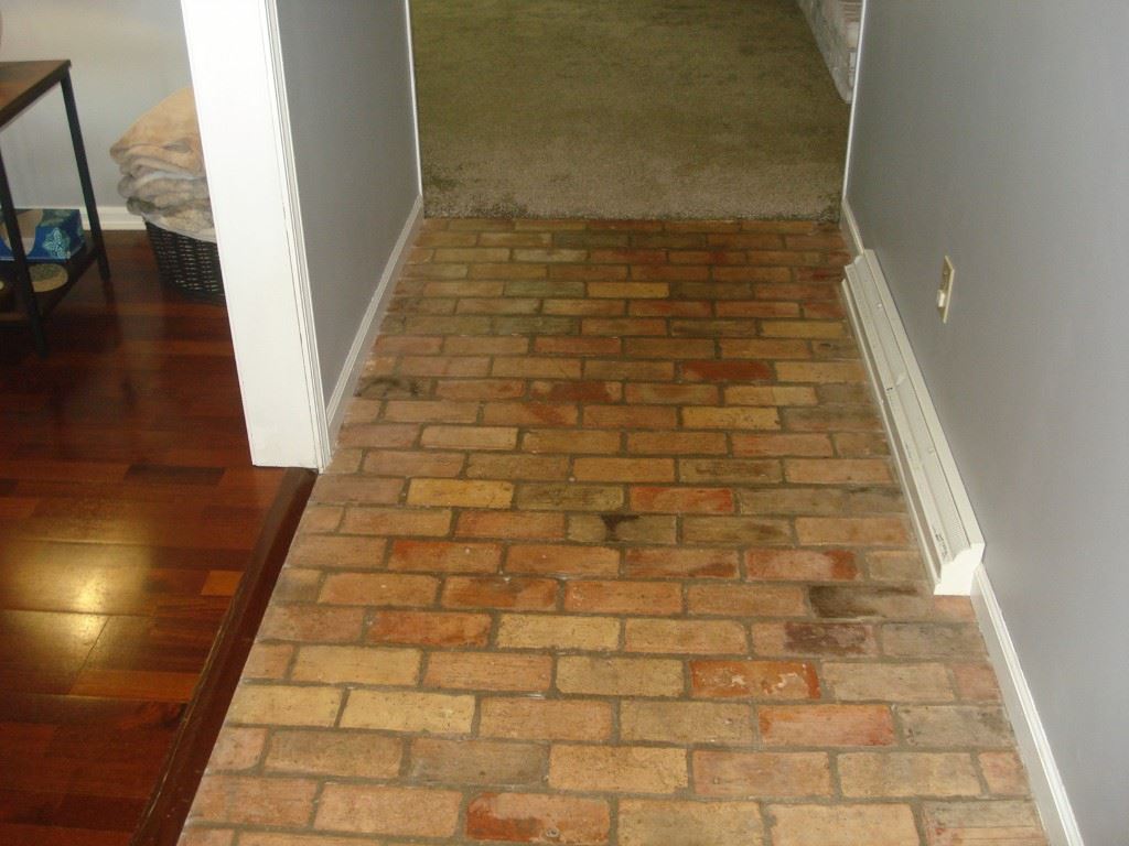 453 South Lincoln Road Mount Pleasant, MI 48858 - Photo 6 of 42 1835822-5.JPG