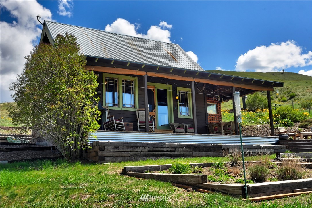 162 Finley Canyon Road Twisp, WA 98856 - Photo 4 of 40 Gallery Image 4