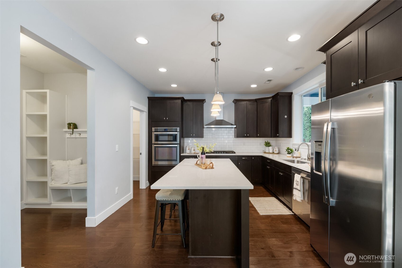 10237 Sentinel Loop Gig Harbor, WA 98332 - Photo 9 of 39