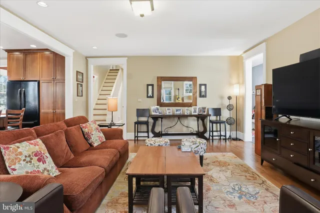 $6,750 | 511 North Fillmore Street, Arlington, VA 22201