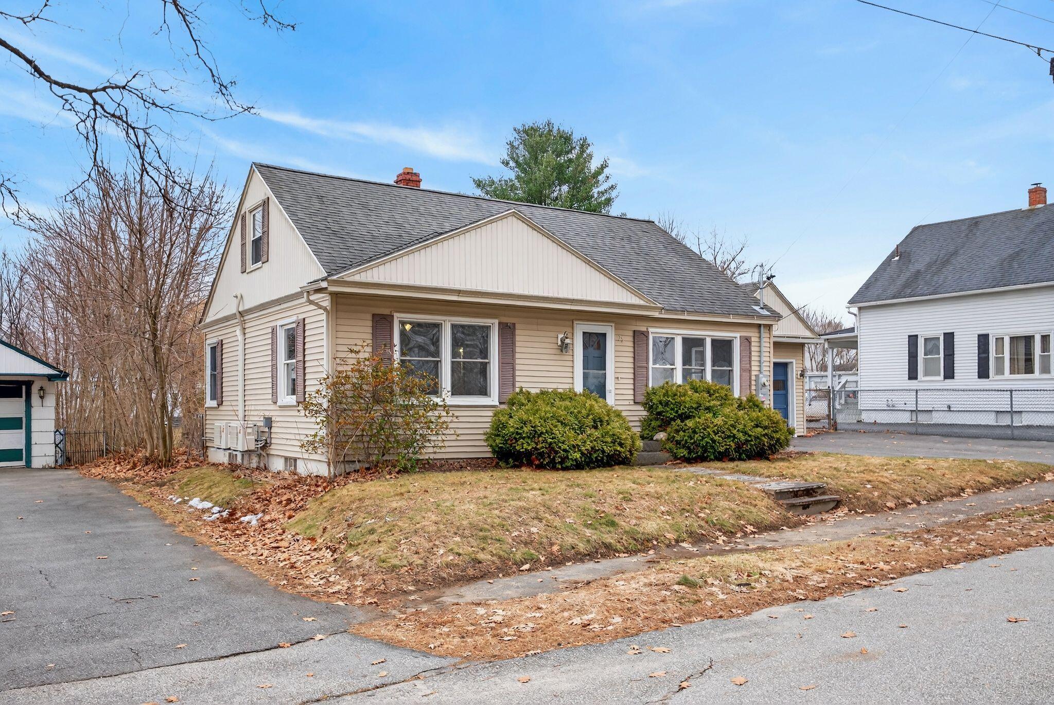 75 Summit Avenue Lewiston, ME 04240 - Photo 6 of 41 14_DSC03740