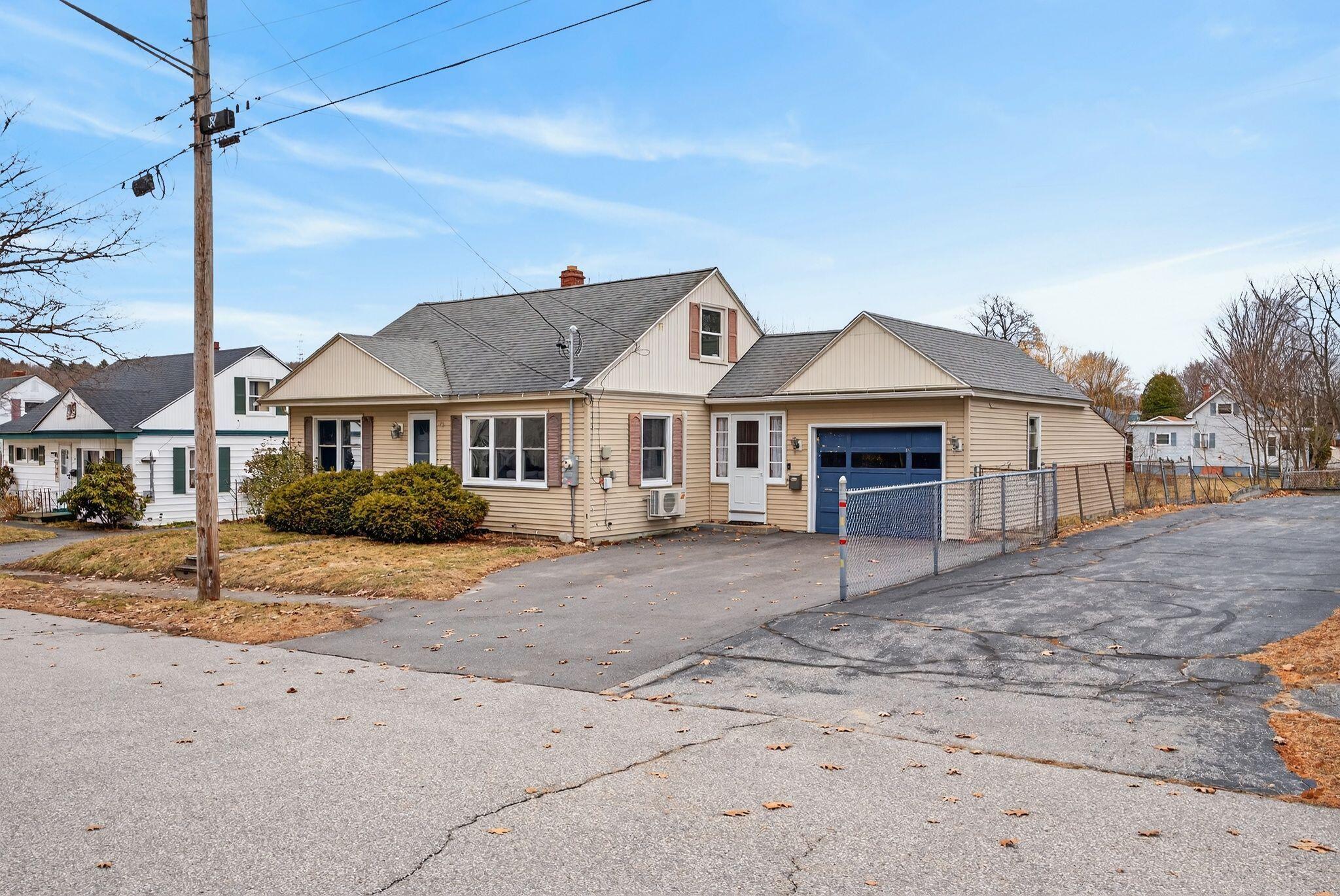 75 Summit Avenue Lewiston, ME 04240 - Photo 7 of 41 2_DSC03763