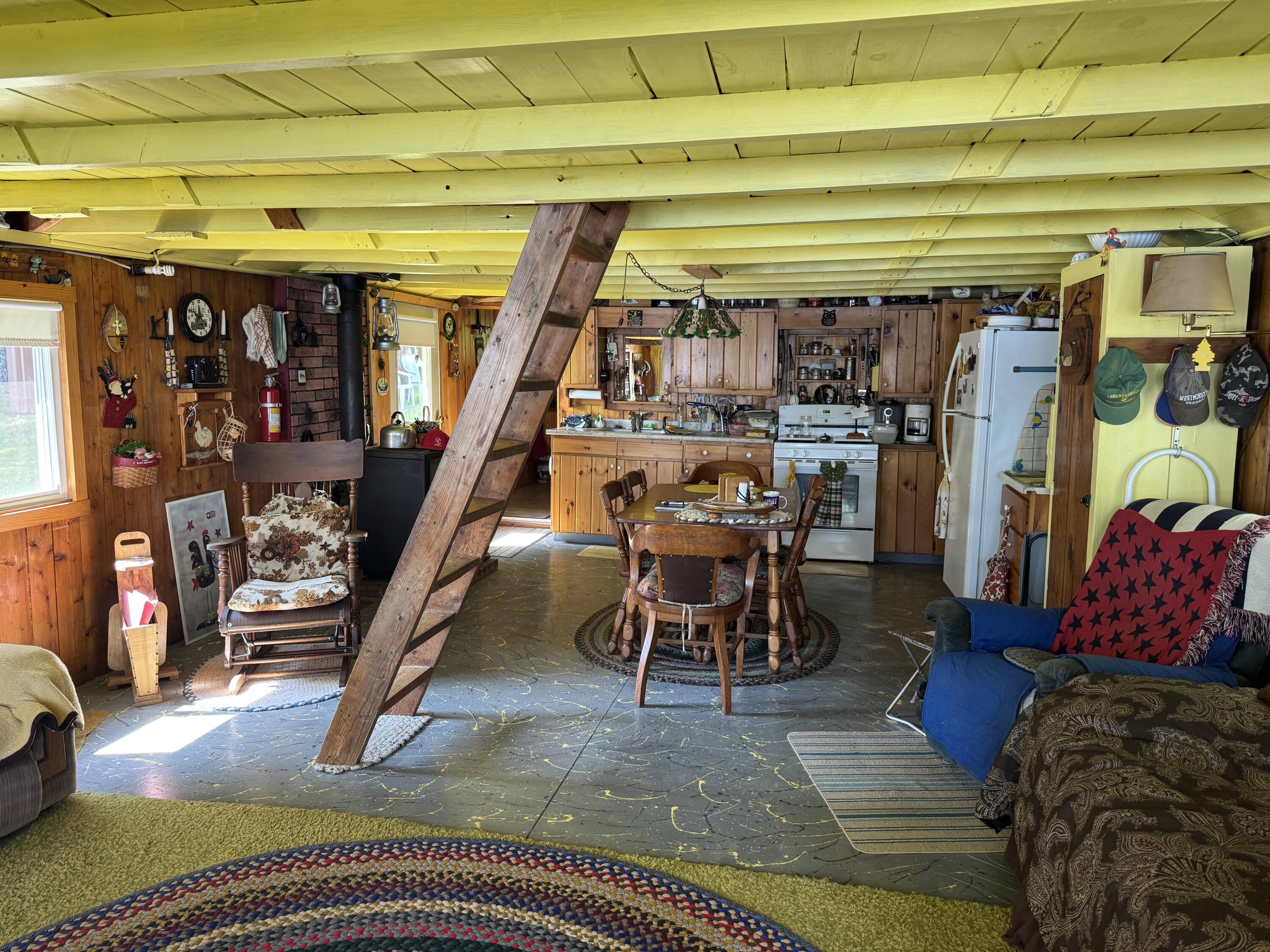 92 Center Pond Road Sangerville, ME 04479 - Photo 5 of 26 IMG_0687