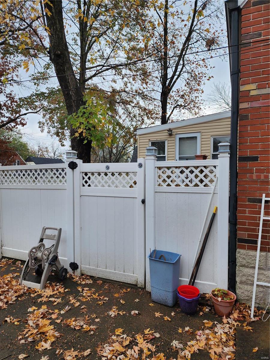 1060 Roth Avenue St. Louis, MO 63130 - Photo 27 of 27 Gallery Image 27