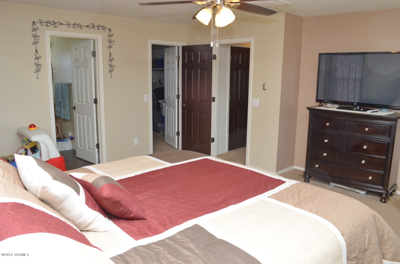 3619 East Fox Trotter Road Tucson, AZ 85739 - Photo 16 of 32