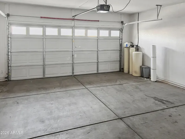 a view of a garage