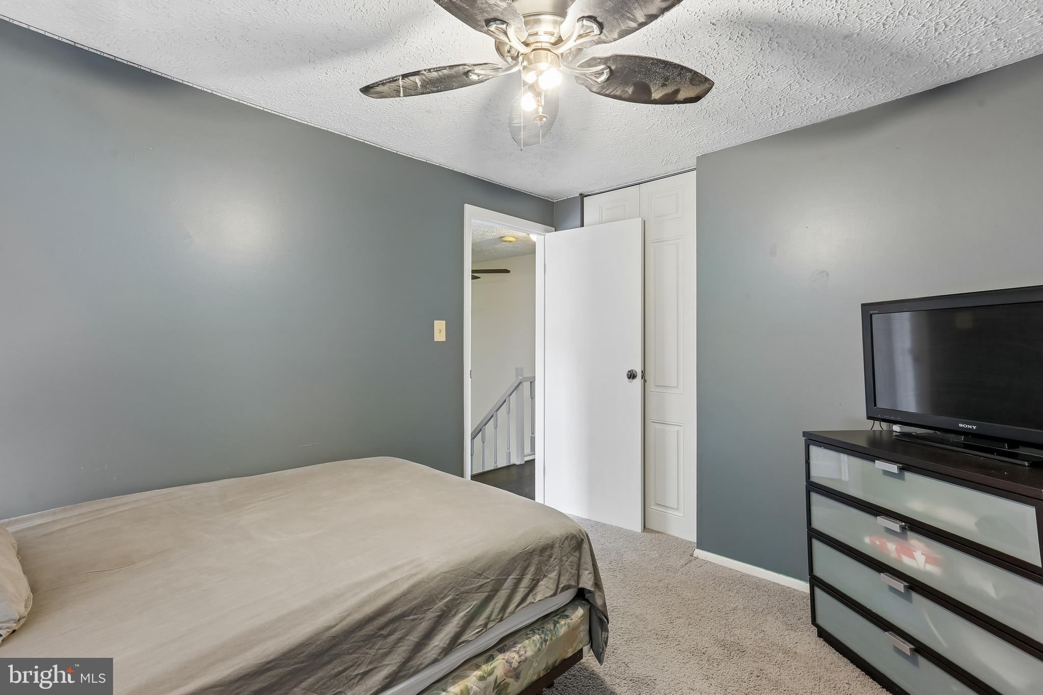 10508 Apple Ridge Road Gaithersburg, MD 20886 - Photo 18 of 27
