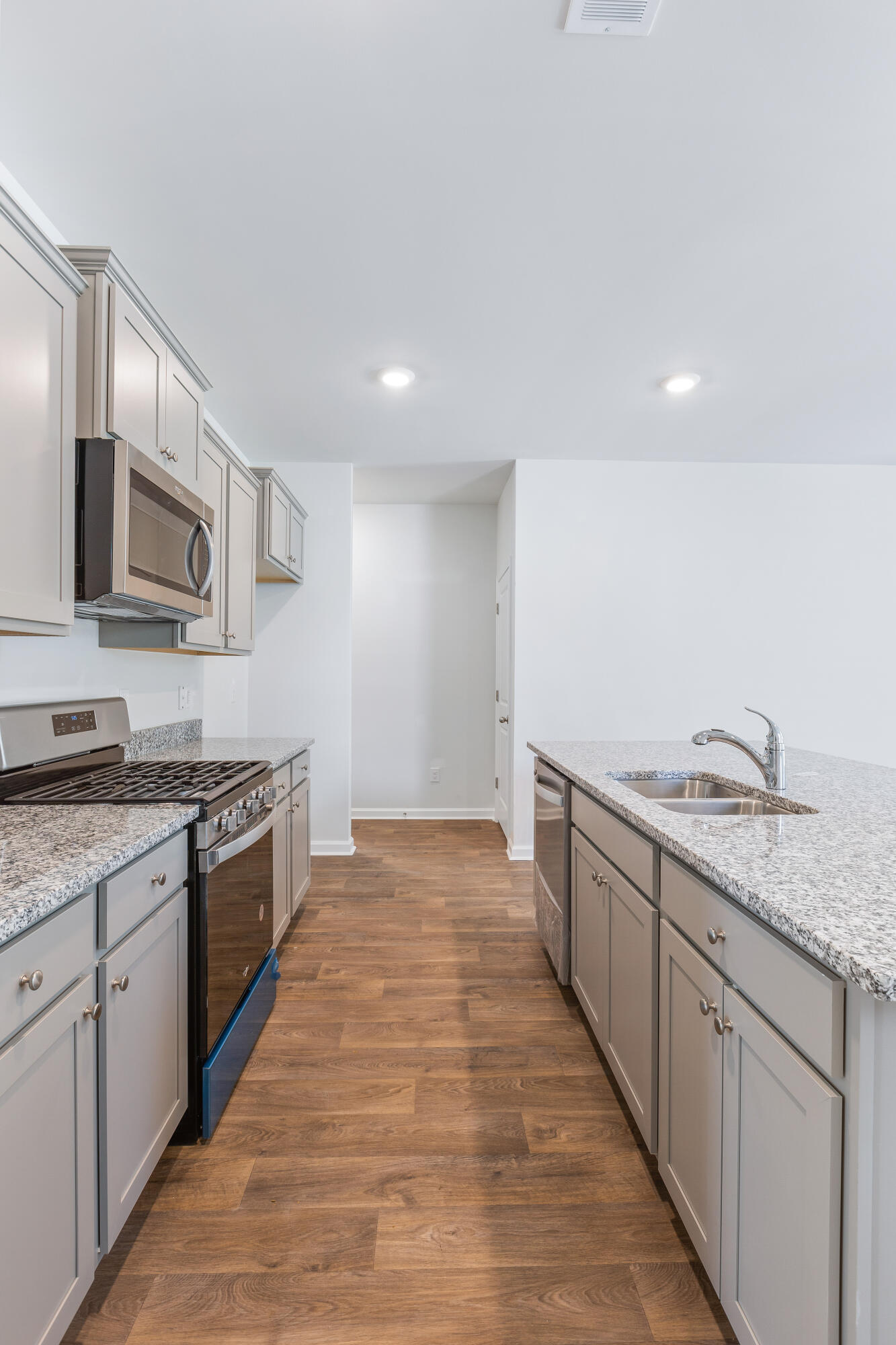 545 Red Twig Road Summerville, SC 29486 - Photo 5 of 43 Manning Interior-3