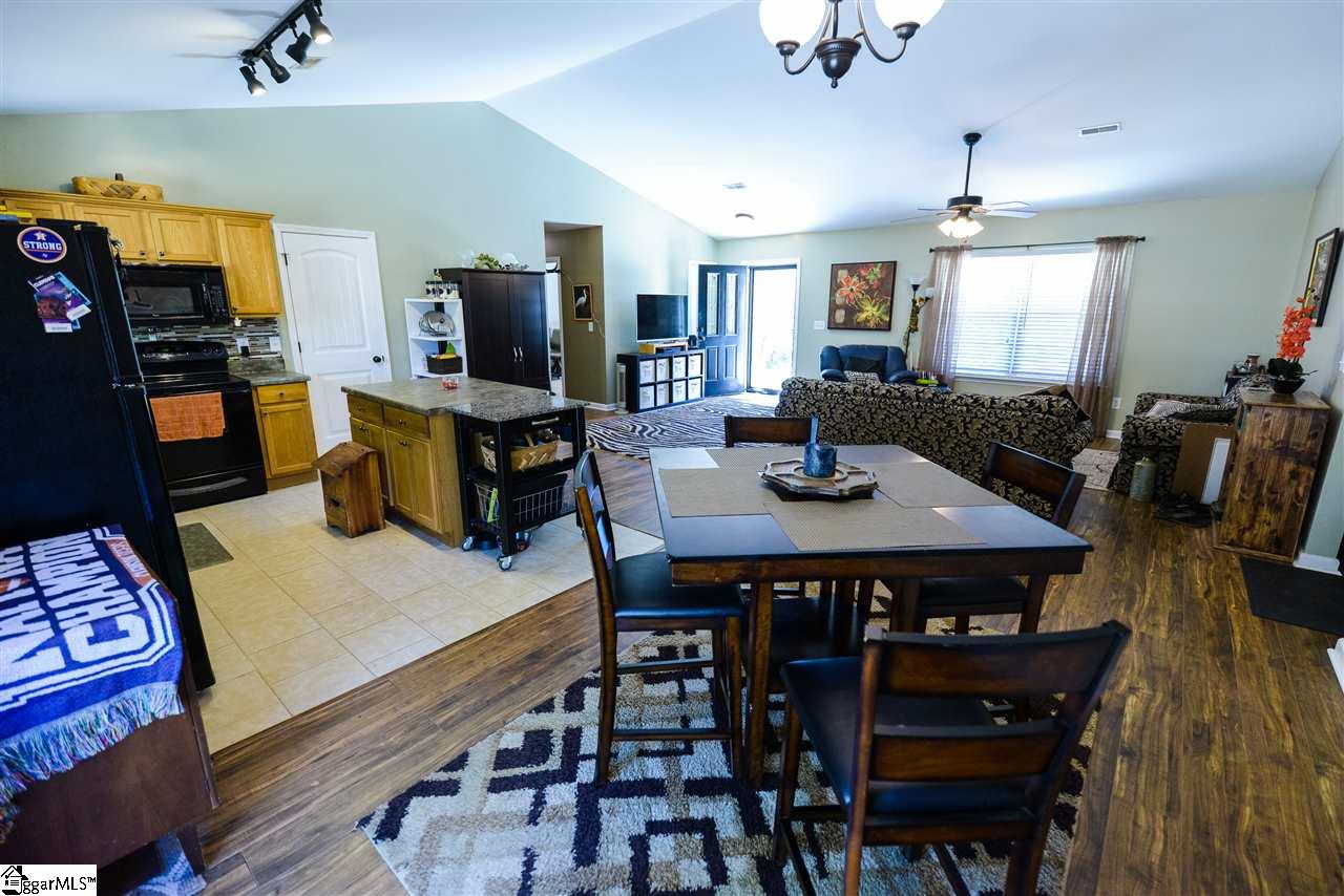 119 James Road Easley, SC 29642 - Photo 5 of 30 Gallery Image 5