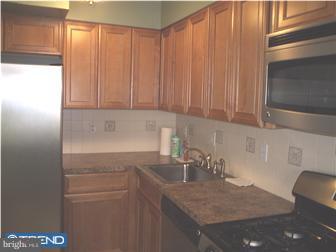 1808 Danforth Street Philadelphia, PA 19152 - Photo 4 of 11 Gallery Image 4