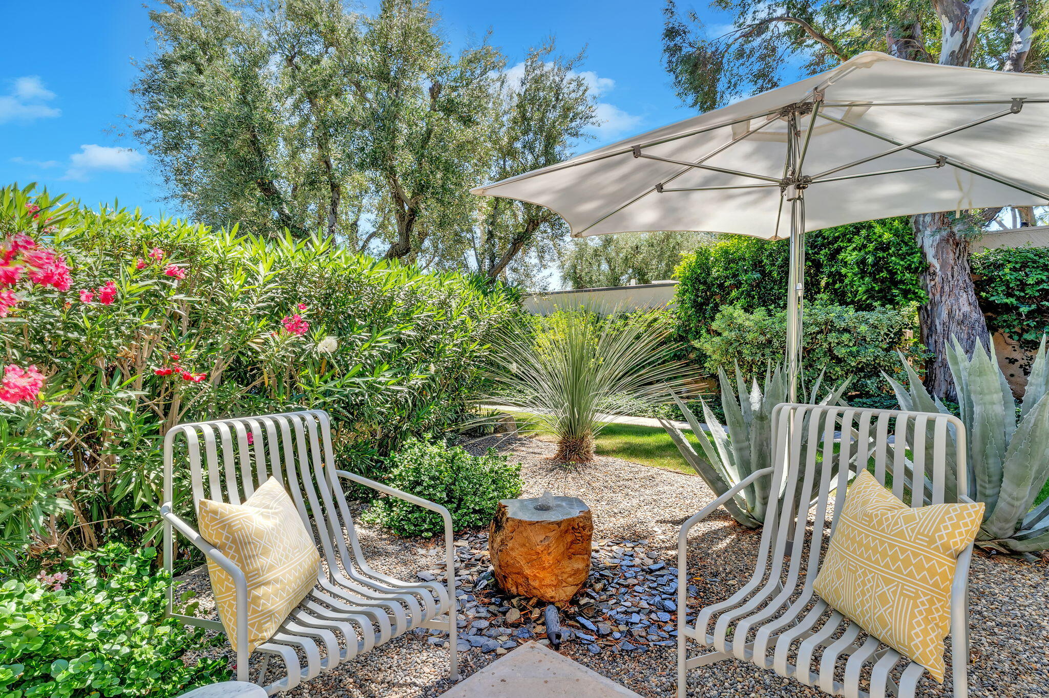 360 Cabrillo Road, Unit 103 Palm Springs, CA 92262 - Photo 40 of 50 52-web-or-mls-_DSC2265