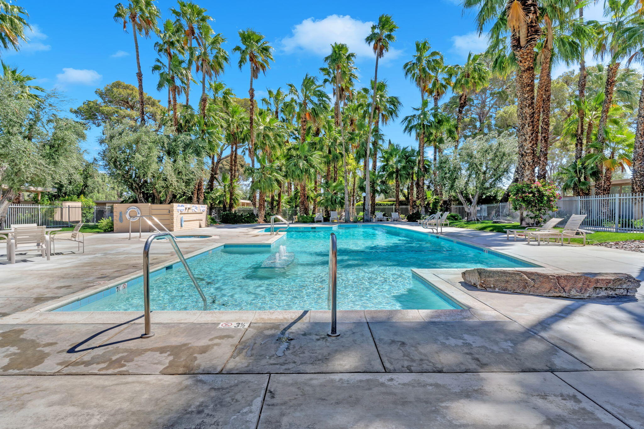 360 Cabrillo Road, Unit 103 Palm Springs, CA 92262 - Photo 42 of 50 14-web-or-mls-_DSC2060