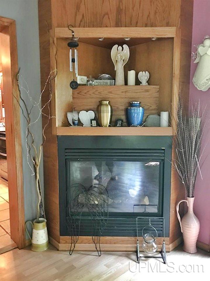 W8898 Lundgren Lake Road Pembine, WI 54156 - Photo 10 of 43 Gallery Image 10