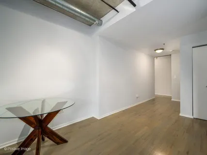 $375,000 | 700 West Van Buren Street, Unit 1401, Chicago, IL 60607